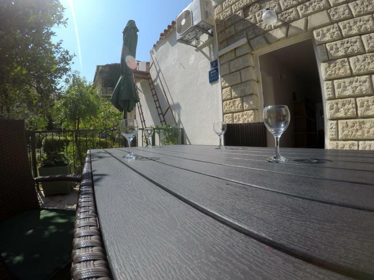 Apartman Kalajzic Omiš Exteriér fotografie